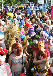 The Fantasy Fest Masquerade March 2004 photo - Duval Street, Key West